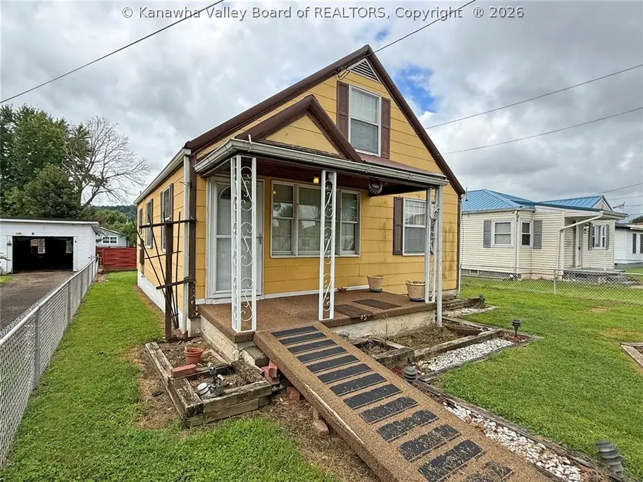 205 Marshall Avenue, Dunbar, WV 25064 - #2