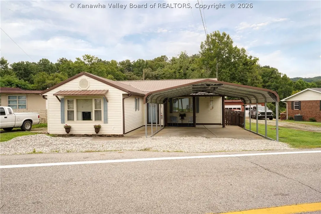 1530 Strawberry Road, Saint Albans, WV 25177 - #1