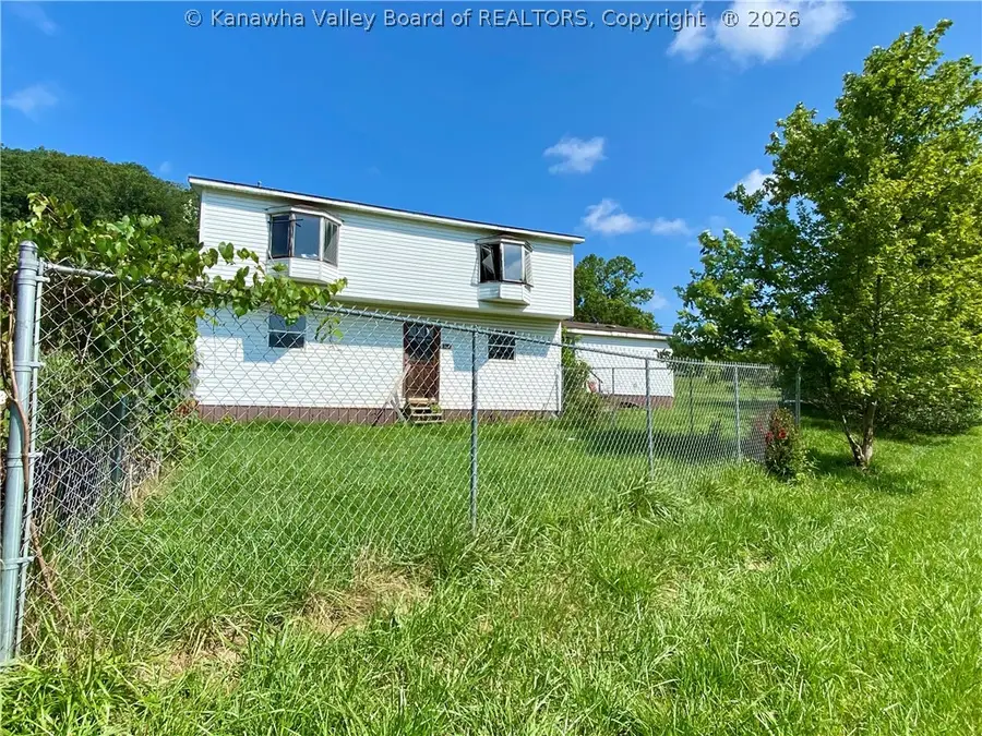 1175 Creston Road, Cottageville, WV 25239 - #2