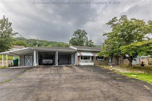 19 Stewart Park, Cross Lanes, WV 25313