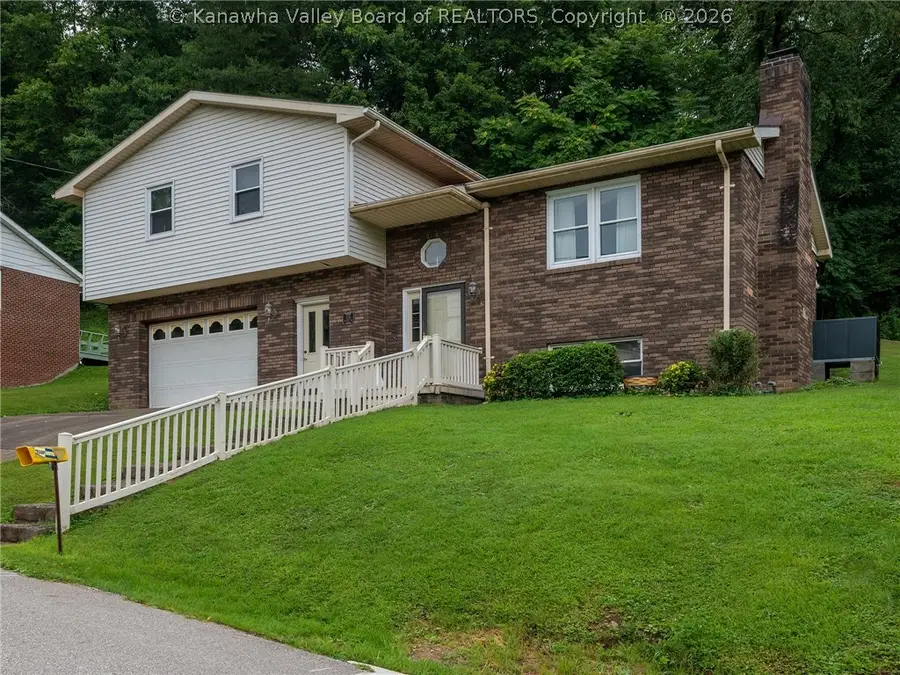 115 Melrose Drive, Glasgow, WV 25086 - #3