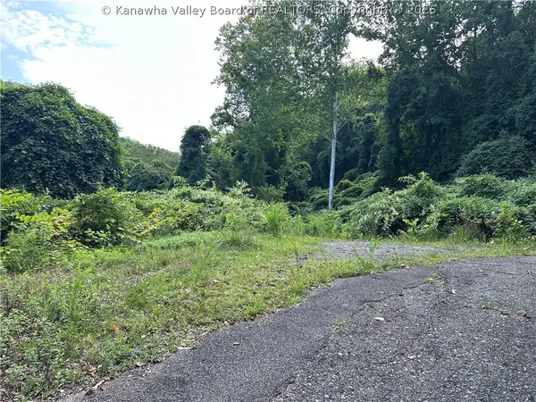 970 Jefferson Road, South Charleston, WV 25309