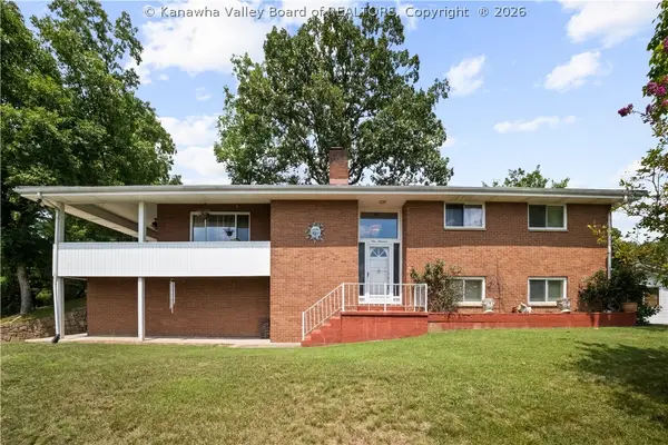 100 Anderson Drive, Dunbar, WV 25064