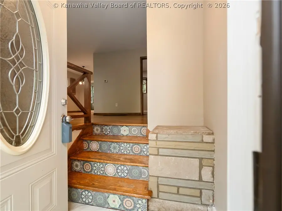 852 Beaumont Road, Charleston, WV 25314 - #2