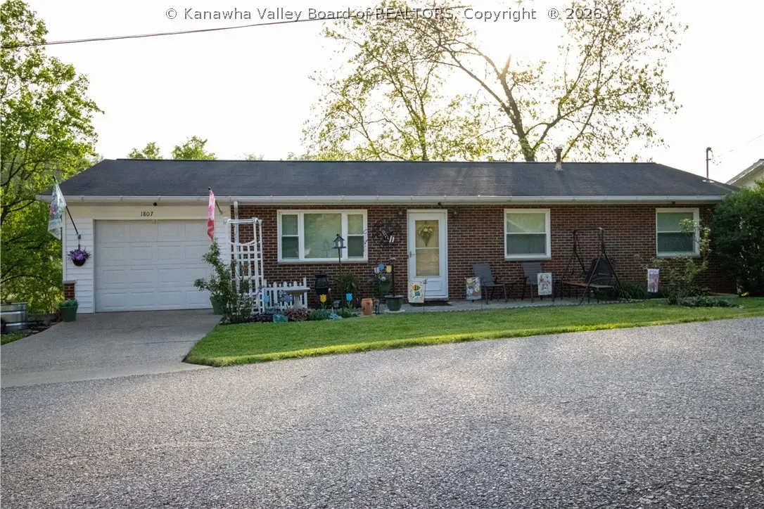 1807 Maple Drive, Sissonville, WV 25320 - #1