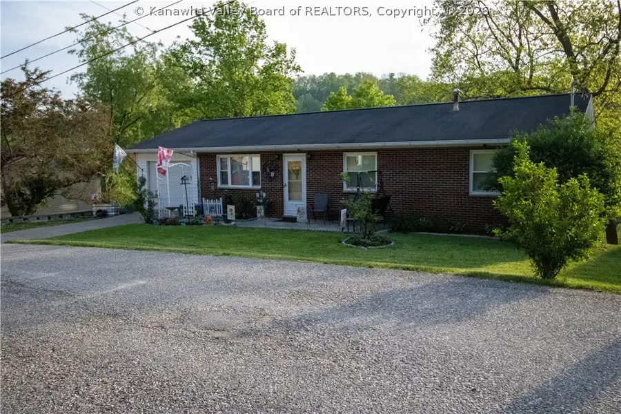 1807 Maple Drive, Sissonville, WV 25320 - #2