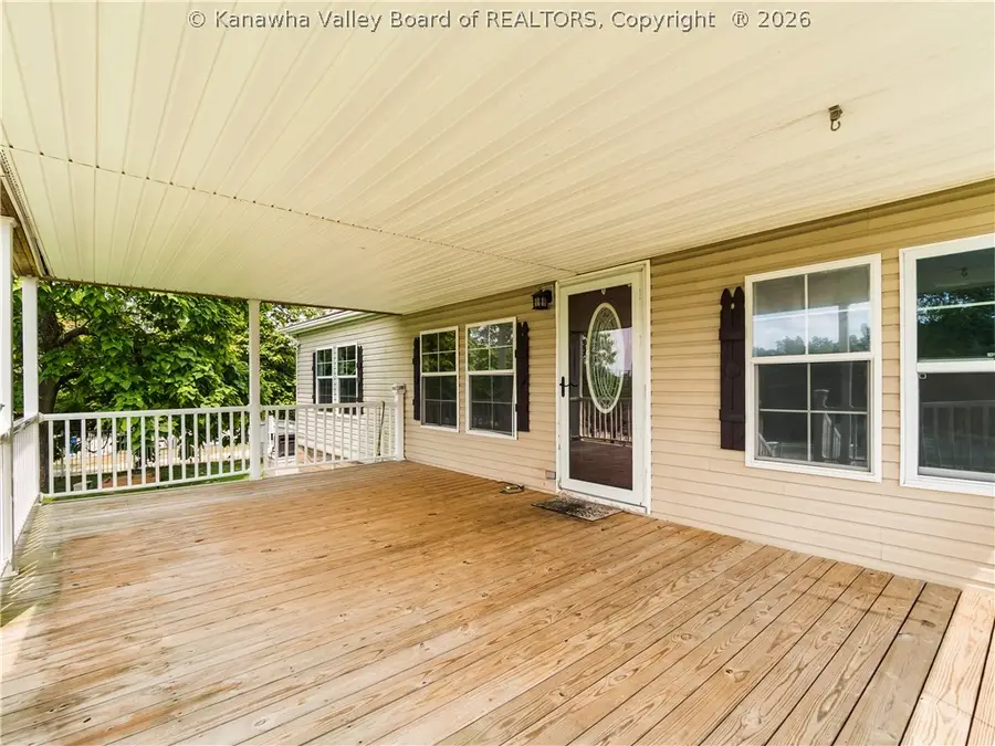 17 Saratoga Lane, Hurricane, WV 25526 - #3