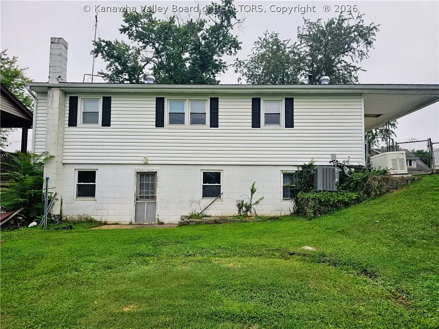 1608 Jefferson Boulevard, Point Pleasant, WV 25550 - #3