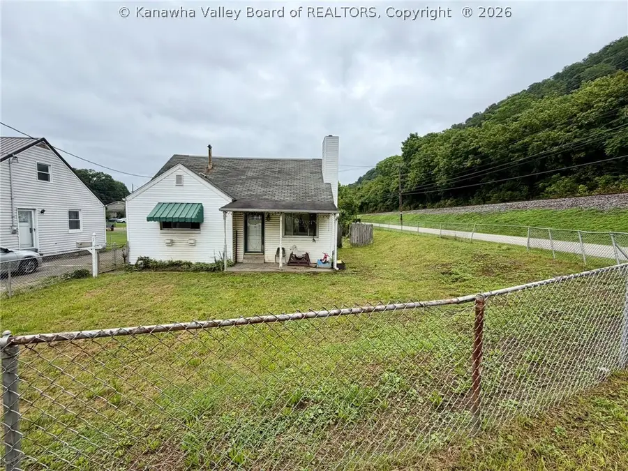 1 Cloverleaf Circle, Charleston, WV 25306 - #2