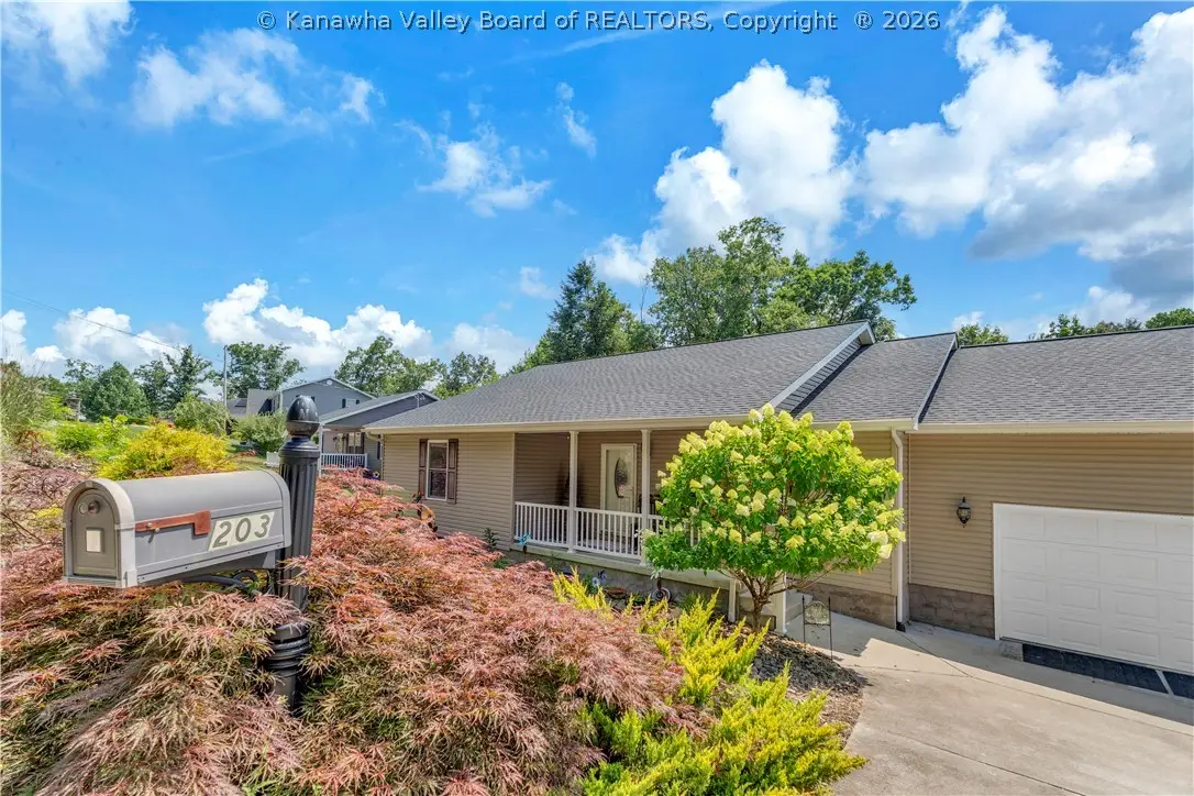 203 Knollwood Heights, Charleston, WV 25302 - #1