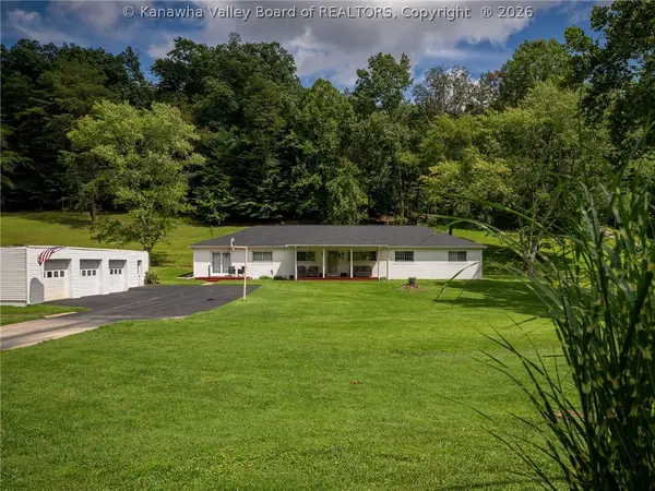 982 Rocky Step Road, Scott Depot, WV 25560