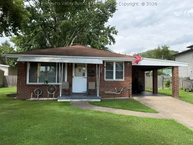148 6th Street, Dunbar, WV 25064 - #2