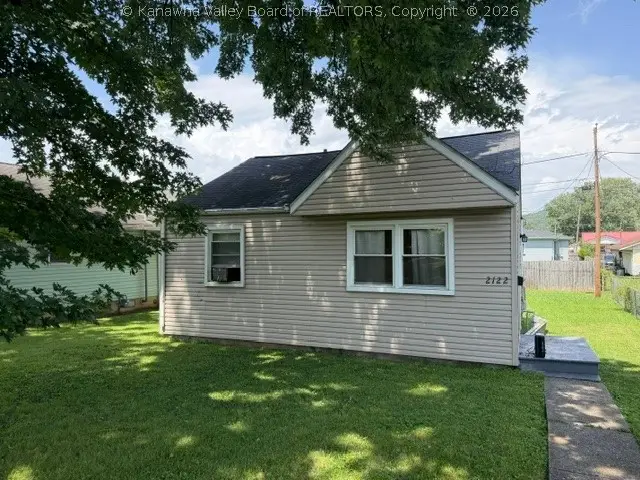 148 6th Street, Dunbar, WV 25064 - #3