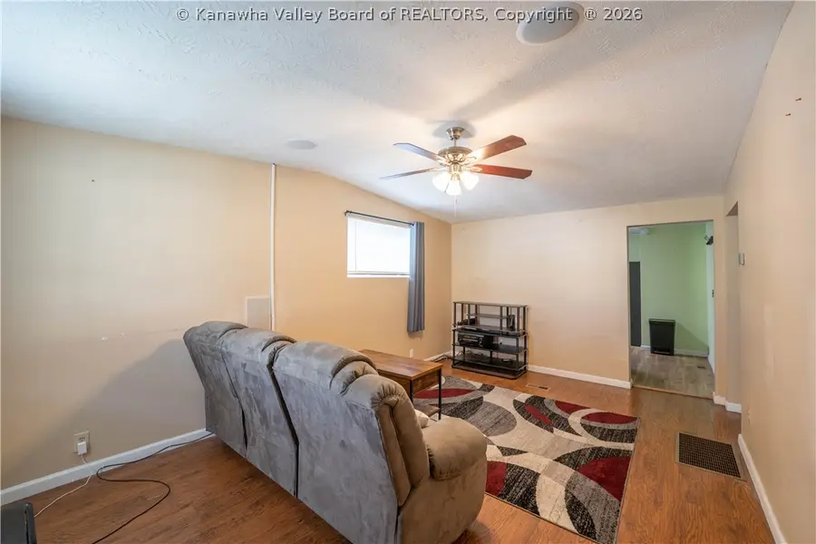 813 7th Street, Charleston, WV 25302 - #3