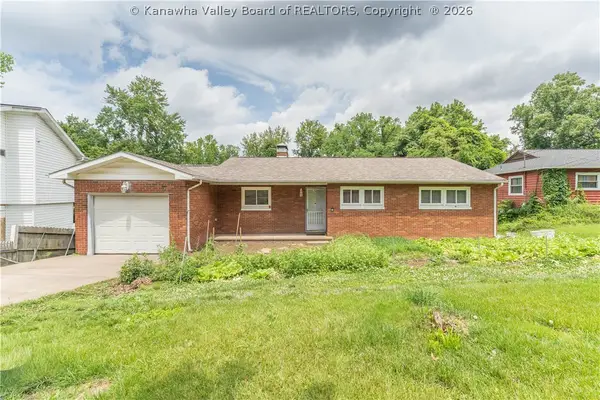 1129 Emerald Road, Charleston, WV 25314