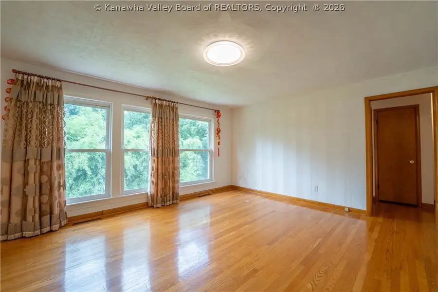 1129 Emerald Road, Charleston, WV 25314 - #3