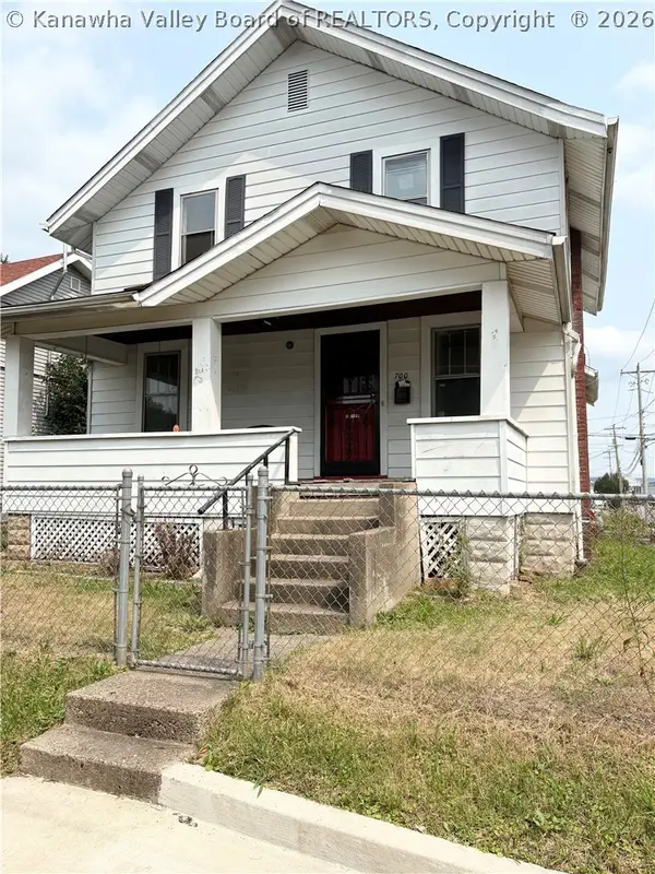 700 Adams Street, Charleston, WV 25302