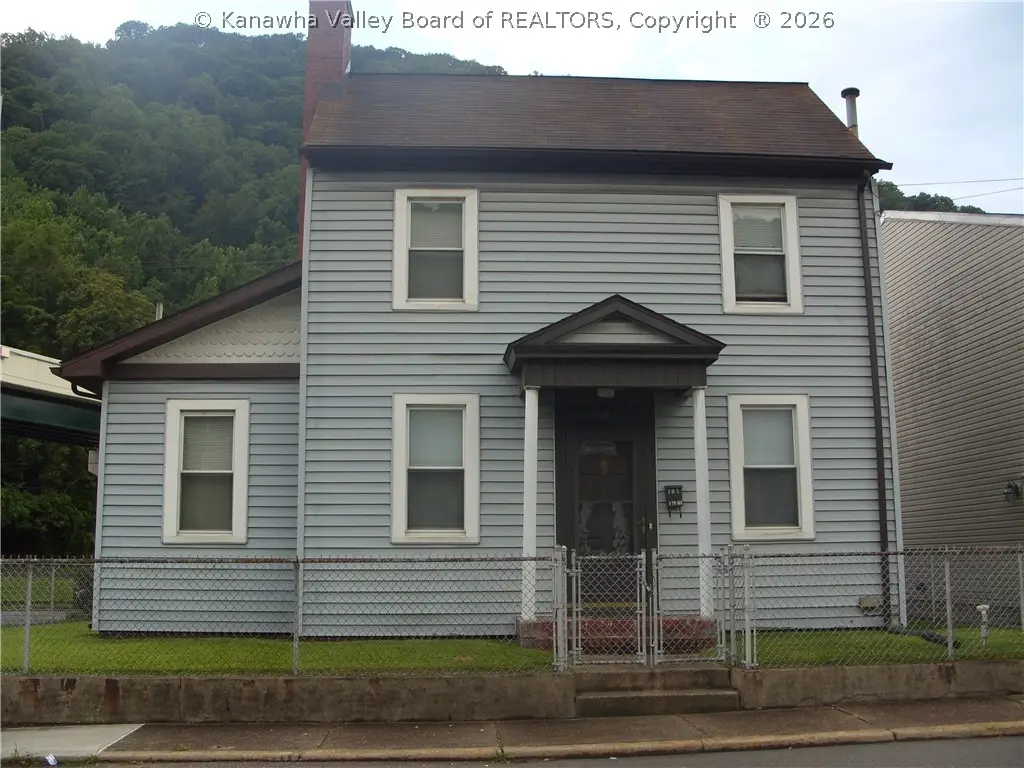 101 5th Avenue, Montgomery, WV 25136 - #1
