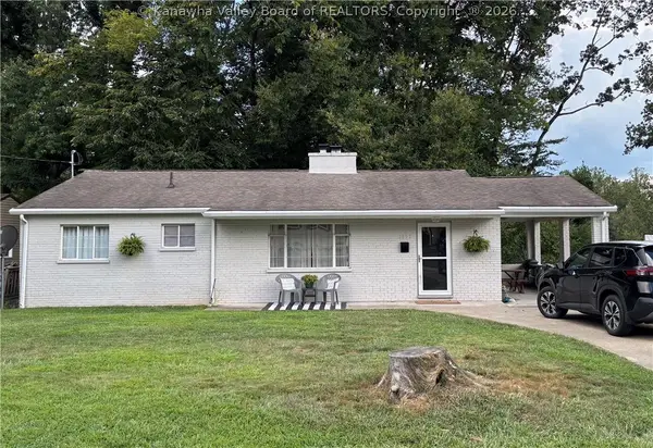 1151 Summit Drive, St Albans, WV 25177