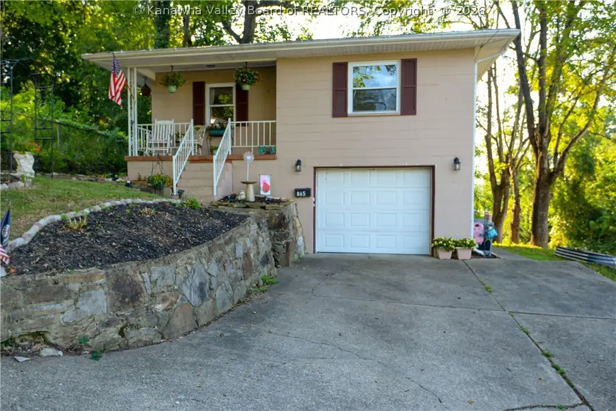 865 Hudson Street, Saint Albans, WV 25177 - #3