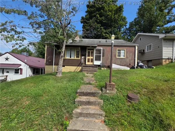 872 Hudson Street, St Albans, WV 25177