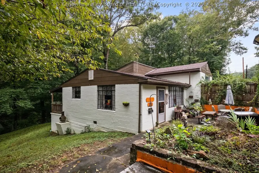 23 Low Gap Branch Road, Branchland, WV 25506 - #2