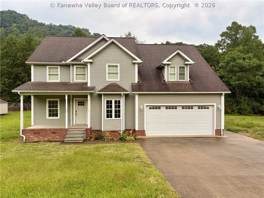 67 Mckenzie Drive, Madison, WV 25130 - #2