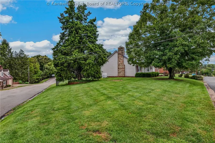 314 Cedarcrest Drive, Ripley, WV 25271 - #2