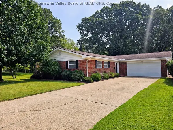 912 Mossman Circle, Point Pleasant, WV 25550