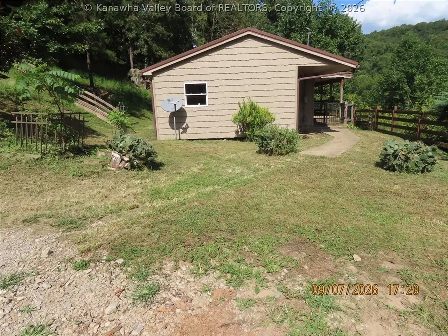 508 Rambling Hills Road, Elkview, WV 25071 - #2