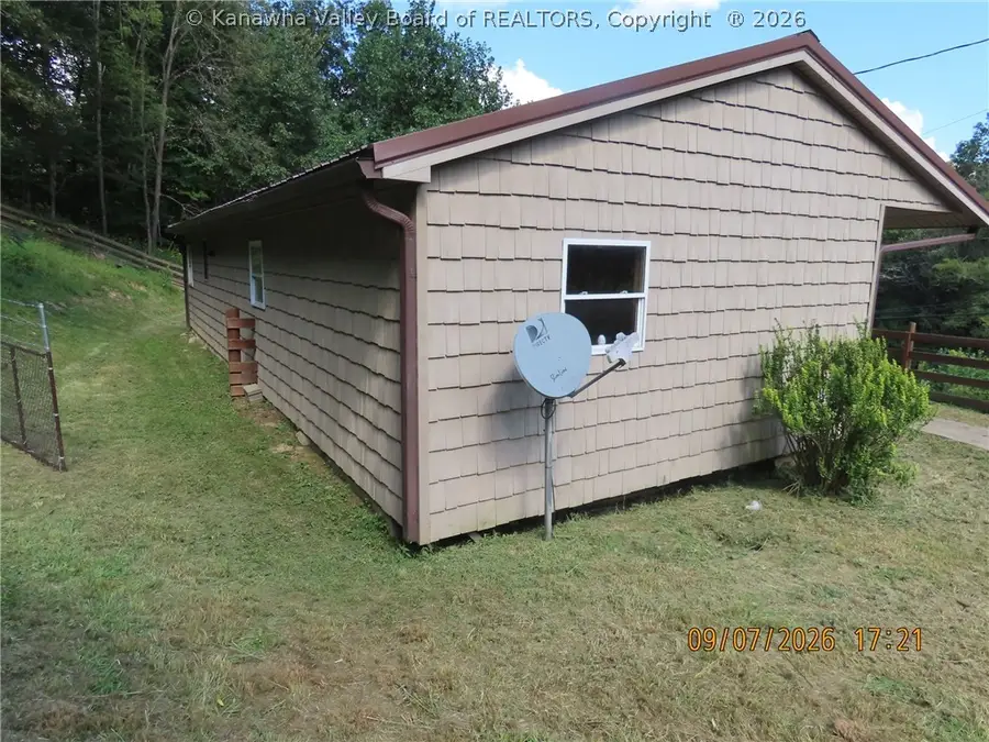 508 Rambling Hills Road, Elkview, WV 25071 - #3