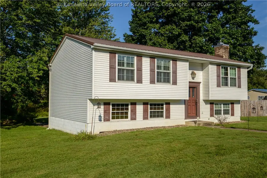 5 Oakmont Drive, Saint Albans, WV 25177 - #2