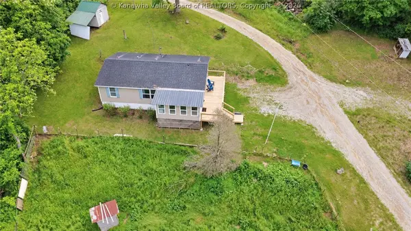 95 Mathews Mountain, Milton, WV 25541