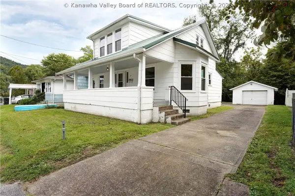 20 138th Street, Chesapeake, WV 25315