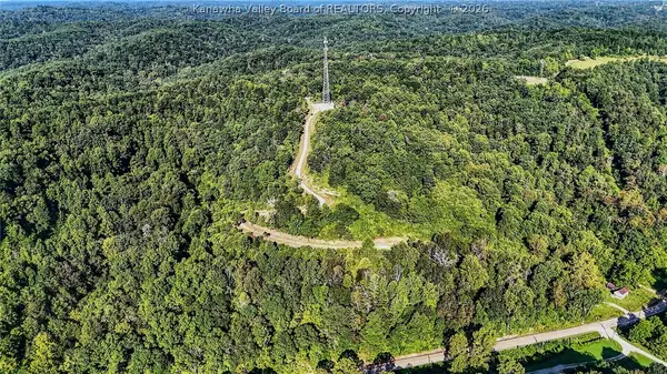 3549 Johns Creek Road, Milton, WV 25541