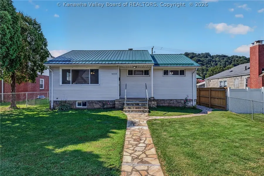 4513 Noyes Avenue Se, Charleston, WV 25304 - #2