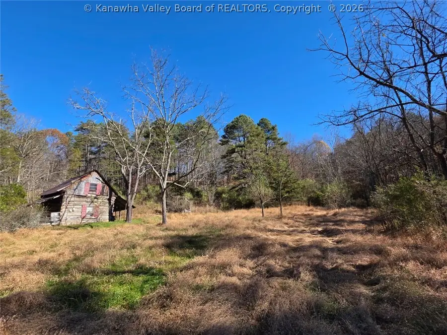 1544 Wilson Frk, Elizabeth, WV 26143 - #2