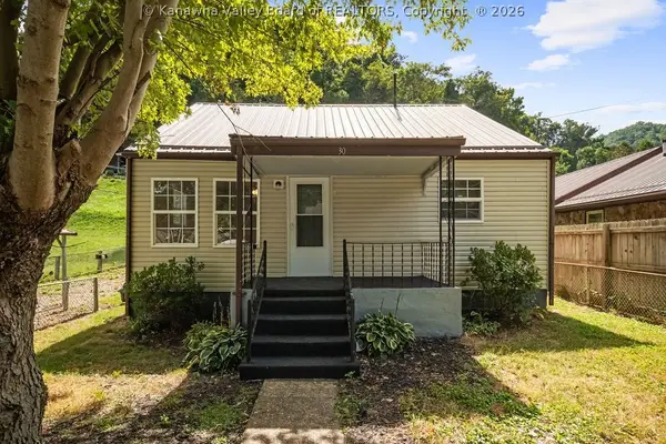 30 Westwood Drive, Cabin Creek, WV 25035