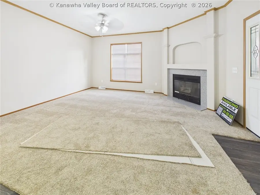 117 1/2 Lincoln Avenue, Dunbar, WV 25064 - #3
