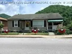 323 Highland Avenue, , WV 25882