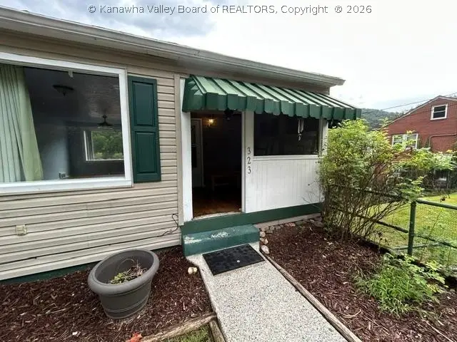 323 Highland Avenue, Mullens, WV 25882 - #2