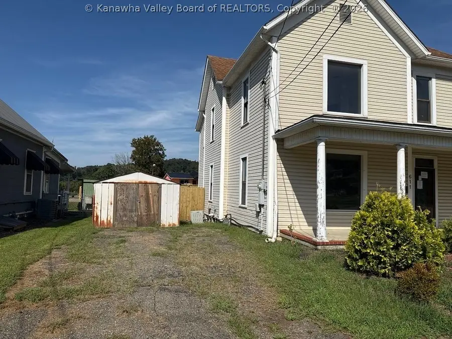 611 Dewey Avenue, Saint Marys, WV 26170 - #2