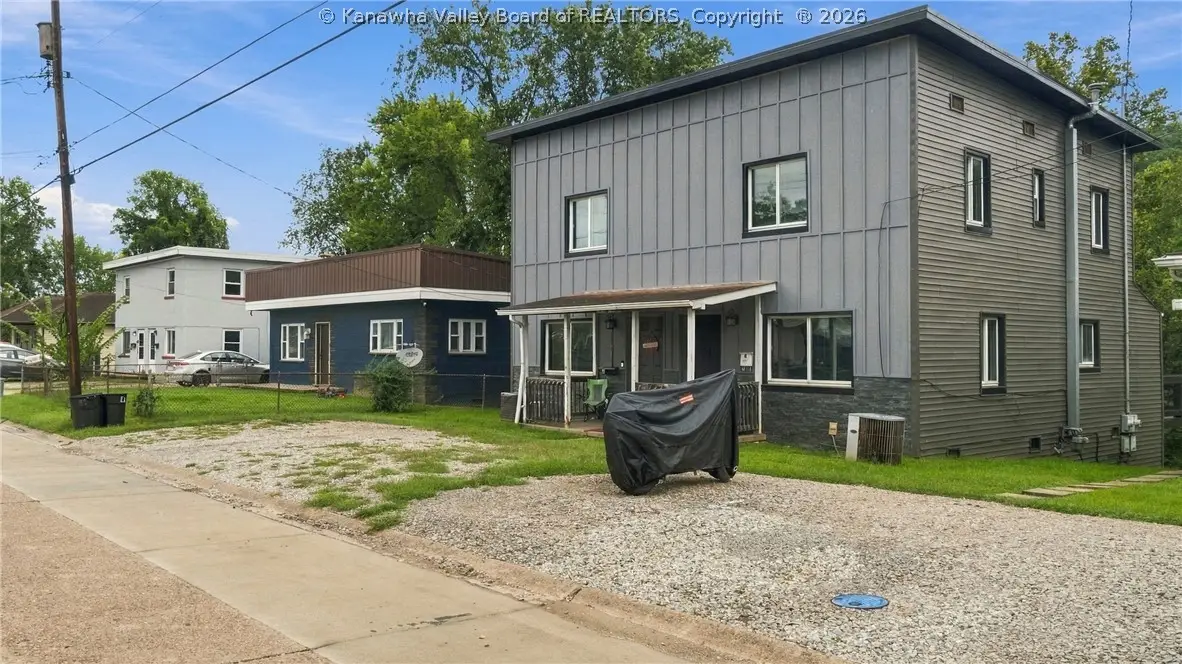 603 Kanawha Avenue, Nitro, WV 25413 - #1
