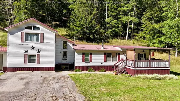 916 Honeycutt Road, Fraziers Bottom, WV 25082
