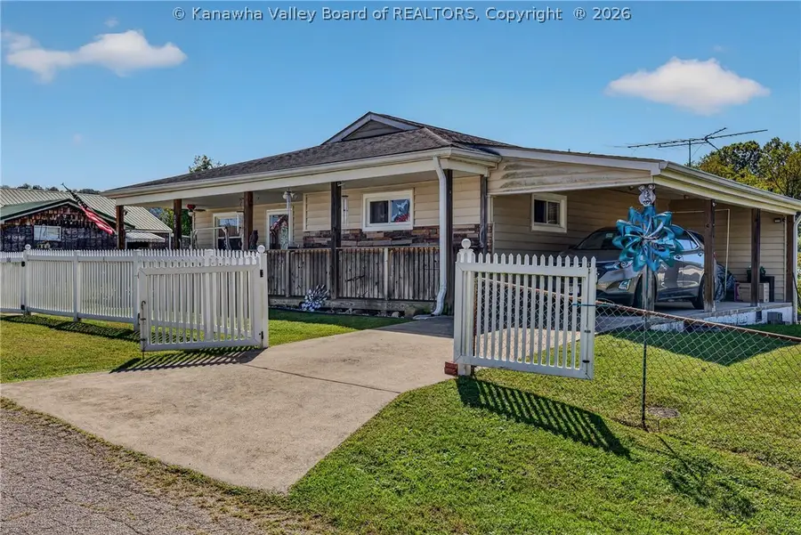 116 1st Avenue, Tornado, WV 25202 - #3