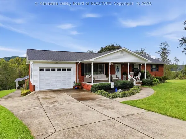 121 Naomi Court, Milton, WV 25541