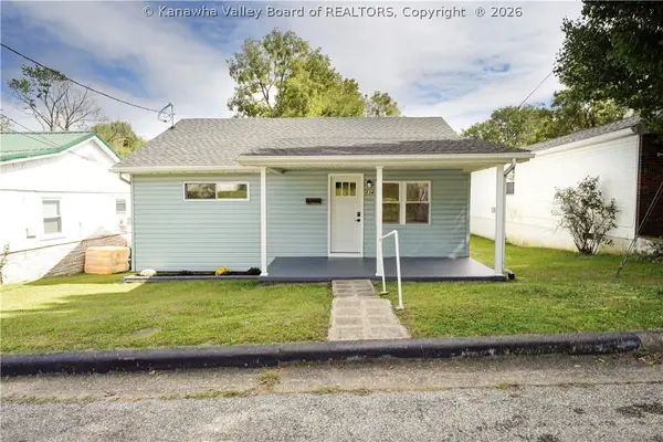 834 S Washington Street, St Albans, WV 25177