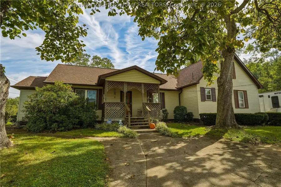 608 Teays Lane, Hurricane, WV 25526 - #2