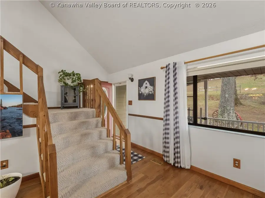 439 Spanoaks Drive, Milton, WV 25541 - #2