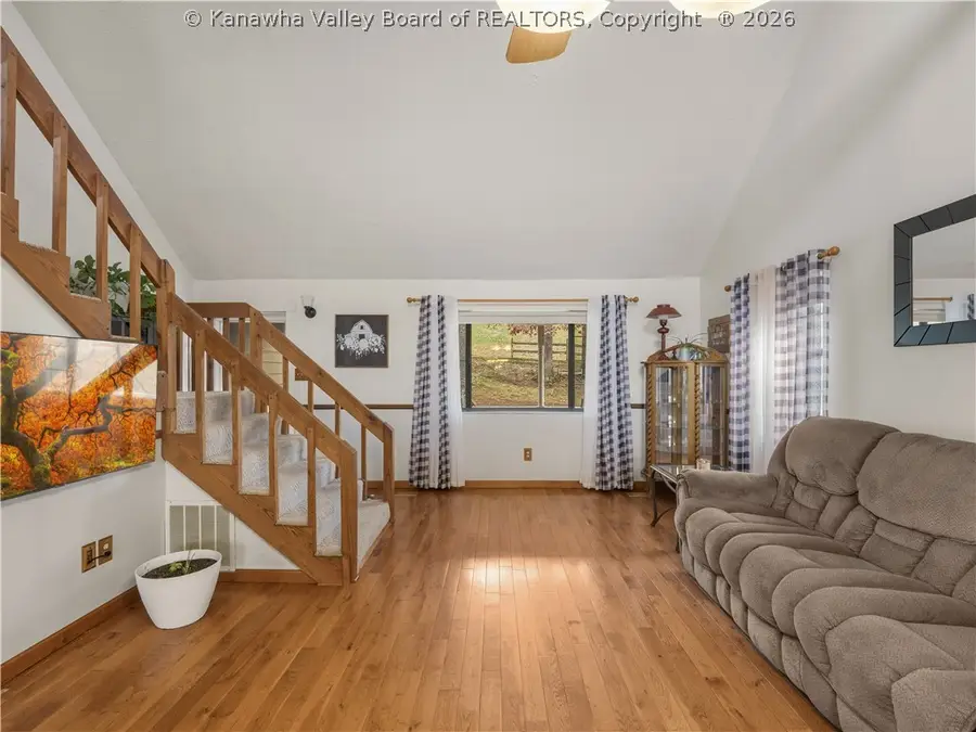 439 Spanoaks Drive, Milton, WV 25541 - #3